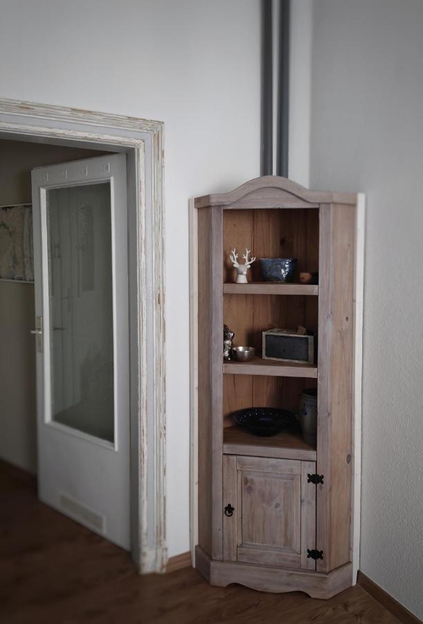 Flat In Neo Country Style Aus Gruenderzeit Bis 6 Person Apartment Leipzig Bagian luar foto