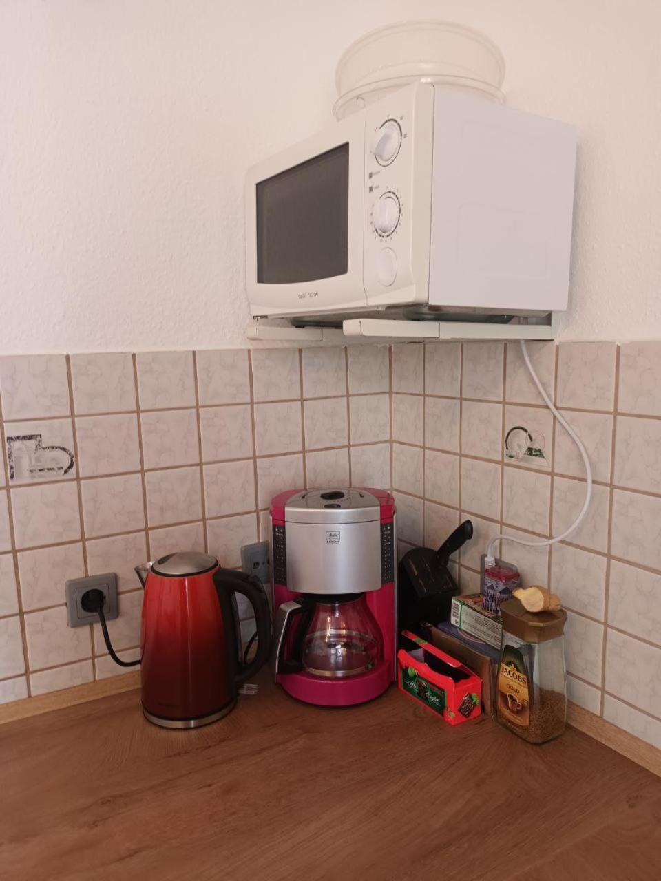 Flat In Neo Country Style Aus Gruenderzeit Bis 6 Person Apartment Leipzig Bagian luar foto